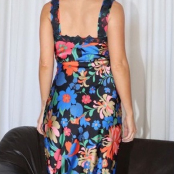 LINGERIE INSPIRED DRESS BLACK FLORAL PRINT WITH BLACK LACE DETAILS LINED SIZE S - Picture 5 of 13